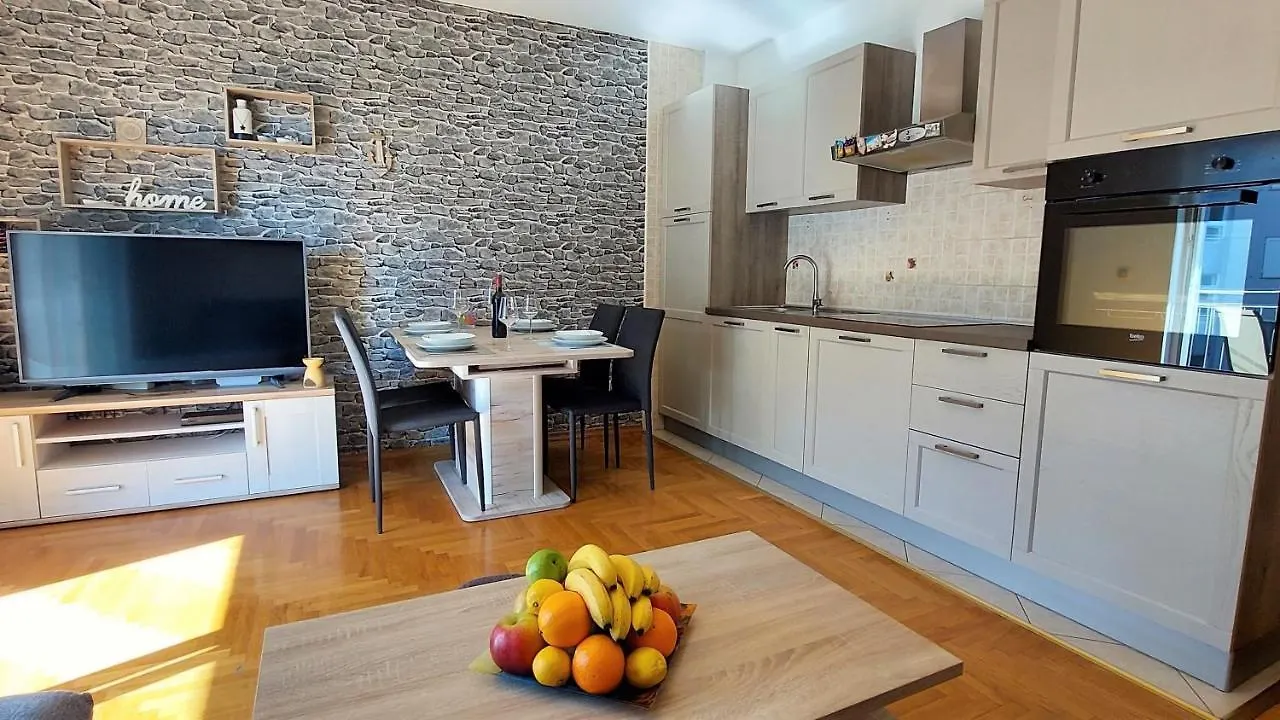 Apartman Crikvenica 35862 - Rea